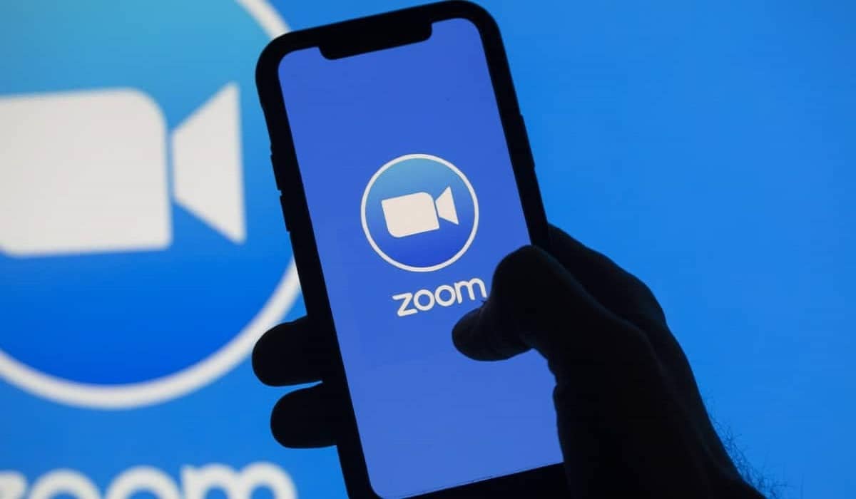 zoom-for-free?-from-now-on,-with-advertising-only!