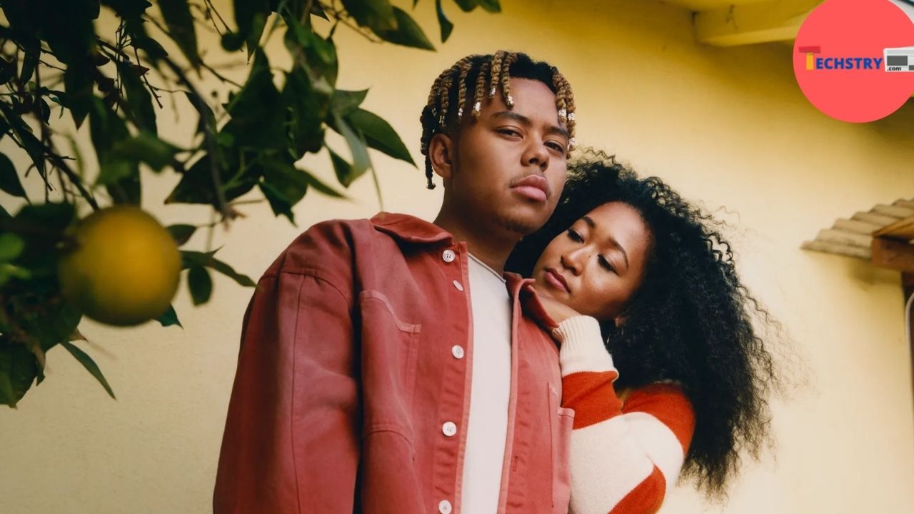 Who is Cordae Dating?