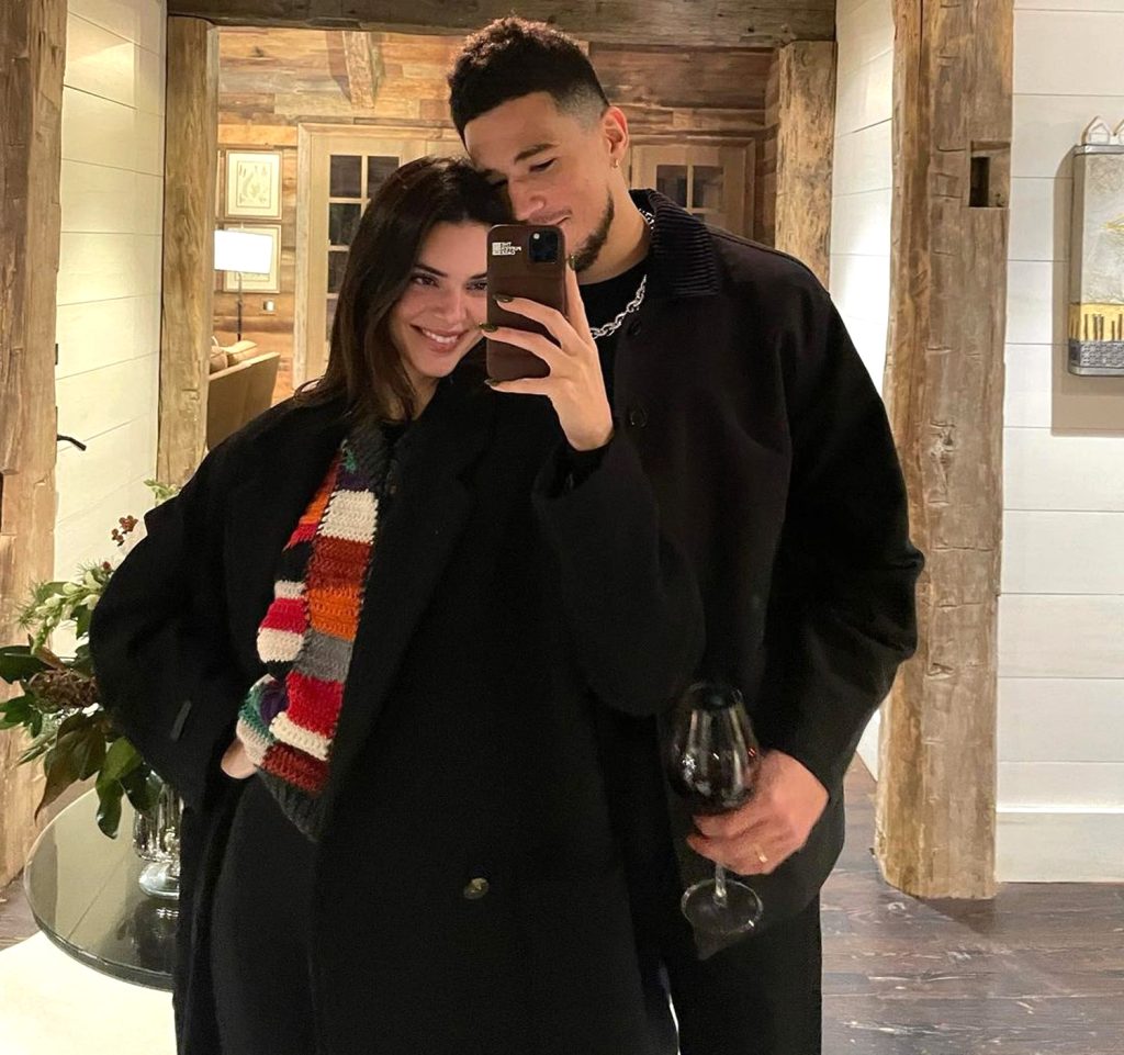 Devin Booker and Kendall Jenner Attend a Wedding and Post a Suspicious Couple Image!