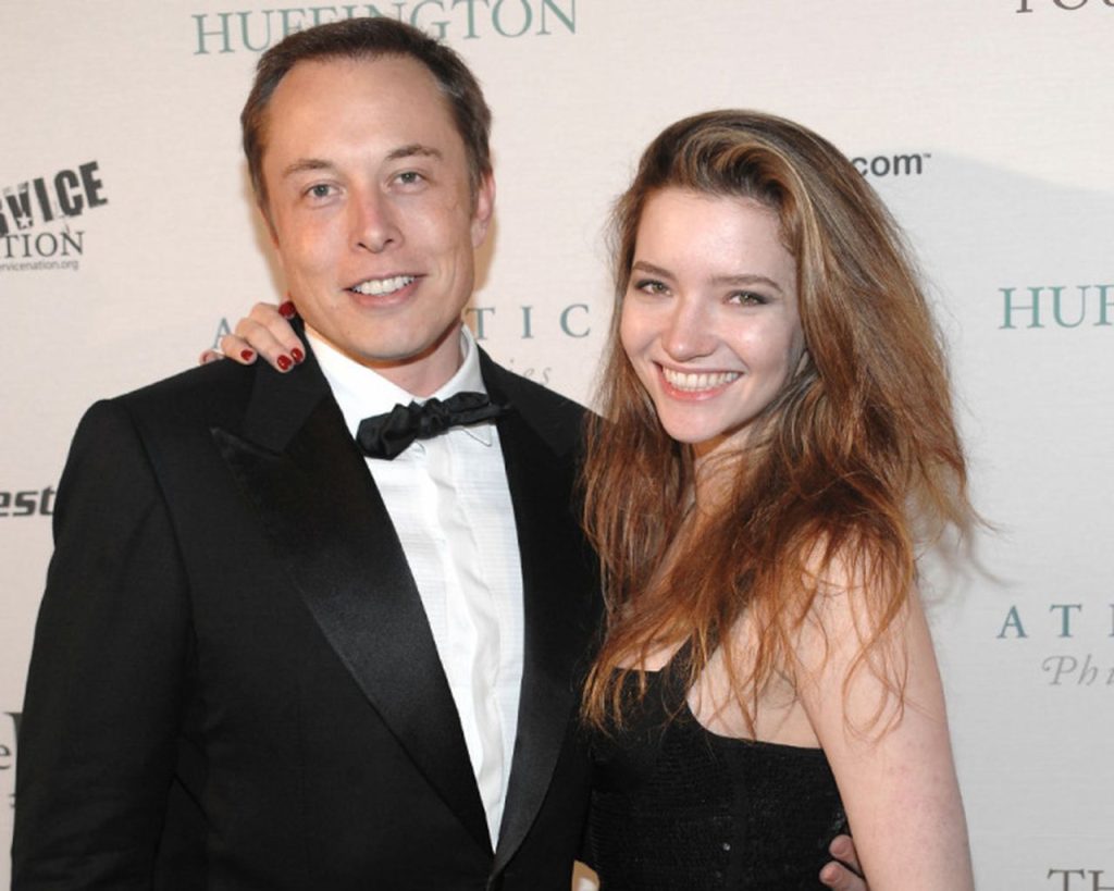 who-is-elon-musk-dating
