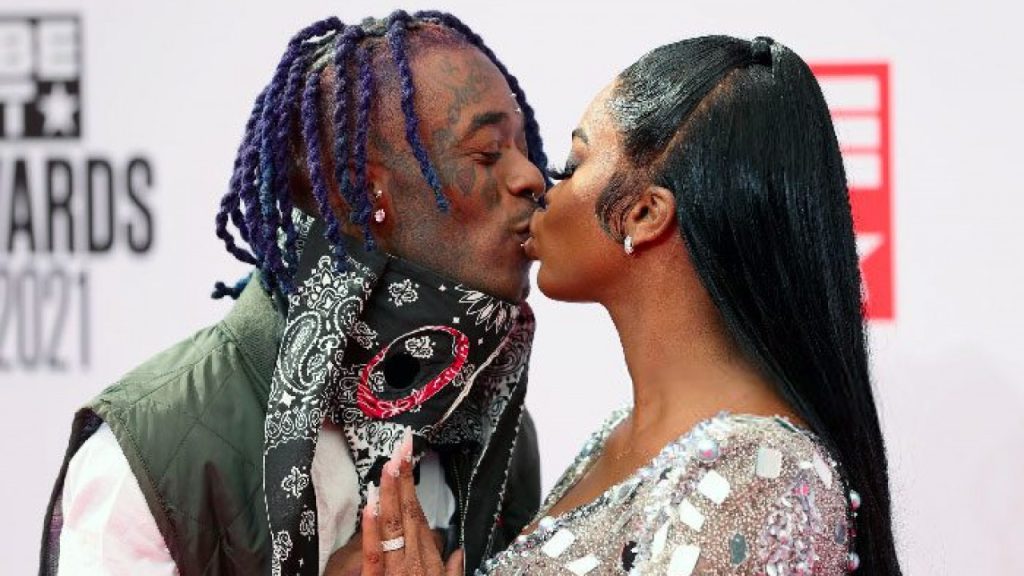 who is lil uzi dating