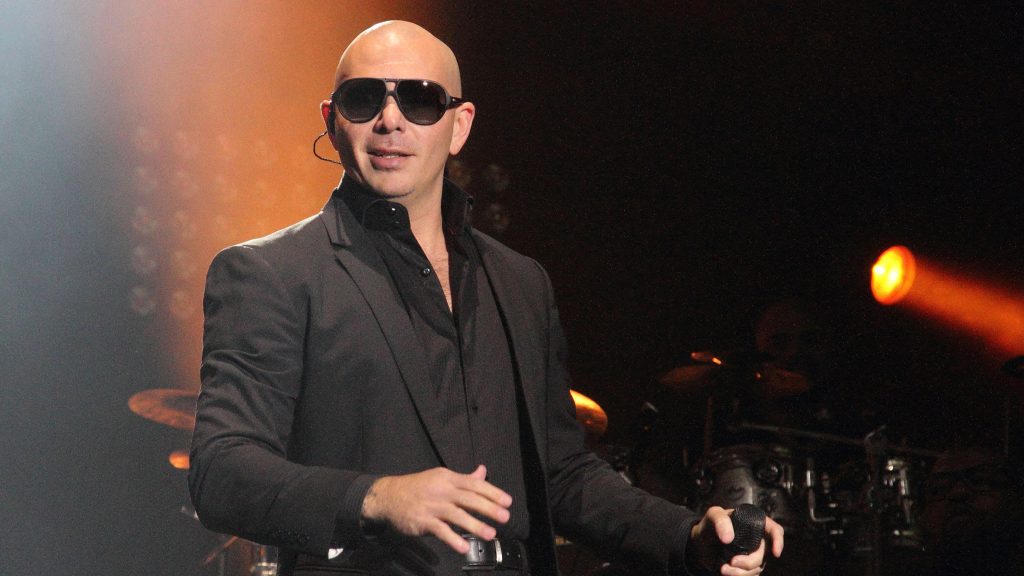 The Video of Rapper Pitbull with Long Hair Goes Viral and Stitches Tiktok Users