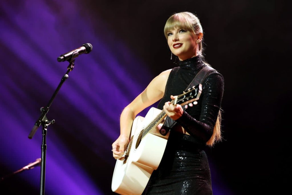 A New Song Title Has Been Announced for Taylor Swift's Upcoming Album 'Midnights Mayhem'!