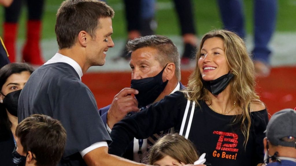 Gisele Bündchen "Does Not Plan to Attend Tom Brady's First Game" Because "nothing Is in Place"