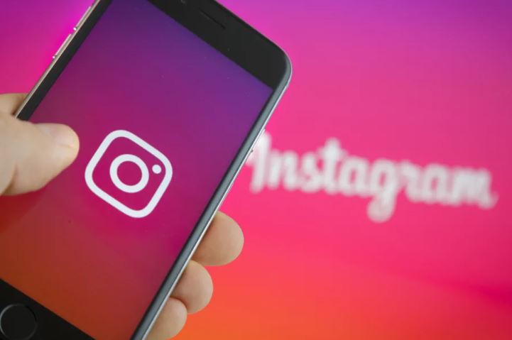 how to stop instagram from posting to facebook